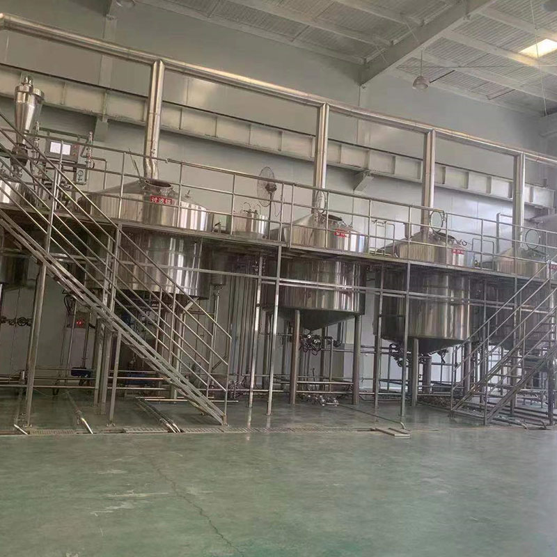 东河精酿啤酒设备厂—平面布置、设备设计、制造、调试、培训等一条龙服务_COPY